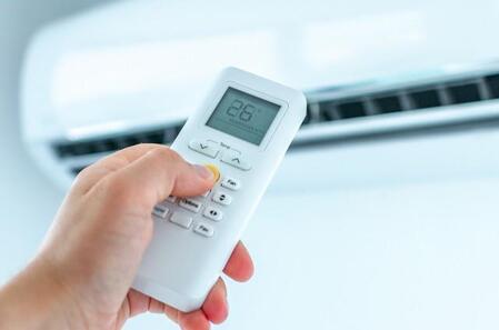 エアコン冷房・暖房のつけ間違い そもそも同じ設定温度なのになぜ暖まらないの? 家電量販店が解説