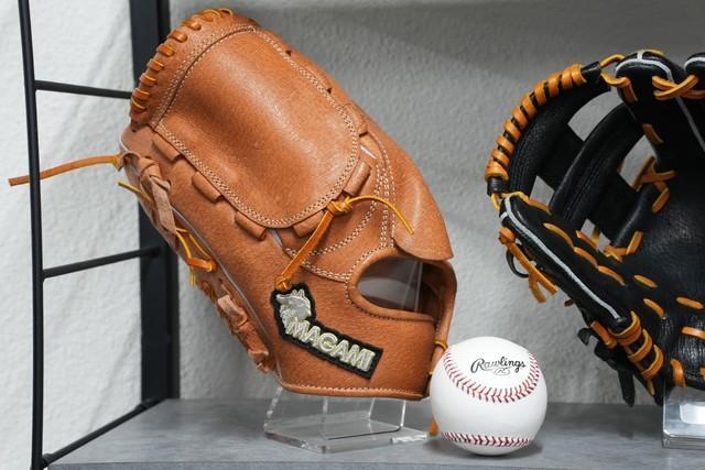 猪革製野球グラブ「MAGAMI」
