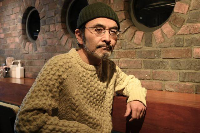 映画『逃走』で桐島聡を演じた古舘寛治（撮影：磯部正和）