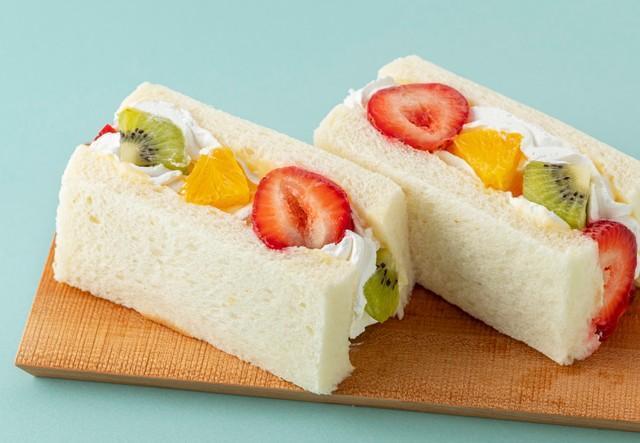 クリームチーズのような風味の「フルーツサンド」って？※画像はイメージです（Chiristsumo/stock.adobe.com）