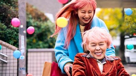 大きすぎる祖父の背中 「永六輔の孫」という色眼鏡への反発 映画監督岡崎育之介のハートに火をつけたものは