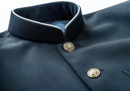 学生服、気づけば「テカテカ」に…もう、あきらめていたら！　超カンタン「お直し術」をメーカーが伝授