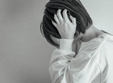 女性芸人の客いじりにショック…いったいどんなことを言われたのでしょうか？（イメージ画像）