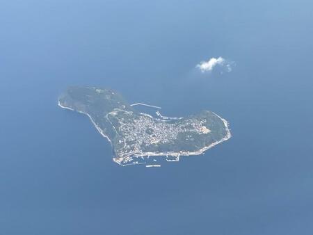 軽自動車が「のりあいバス」に！？　急な坂道が多い瀬戸内海の小さな島で活躍、取り組みが話題に