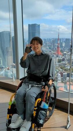 旅先での1枚…インスタグラムで車椅子ユーザーが楽しめる場所を積極的に配信しているけーそんさん