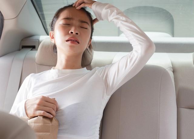 「車酔い時の対処法」とは※画像はイメージです（Parkin/stock.adobe.com）