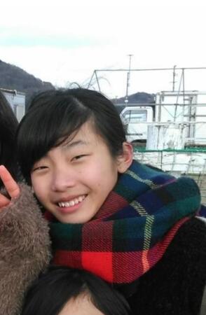 「一重は負け組」と言われた頃のサボンさん。メイクを研究すると…＝いずれも提供写真