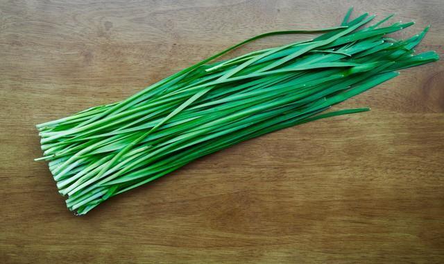 今が旬の「ニラ」※画像はイメージです（james3035/stock.adobe.com）