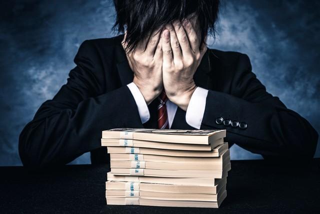 借金も相続して返済しなければいけないのでしょうか？ ※画像はイメージです（beeboys/stock.adobe.com/）