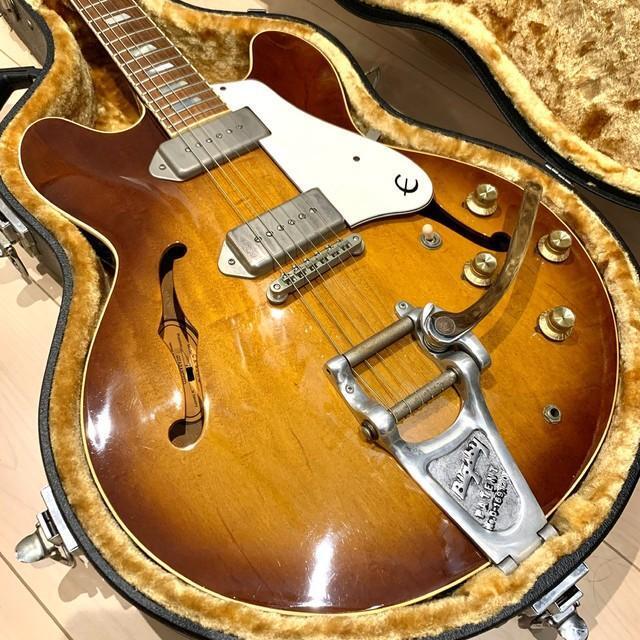 メルカリに出品したギター。手に渡ったのは、海外の超大物アーティスト！？（いずれも提供写真）