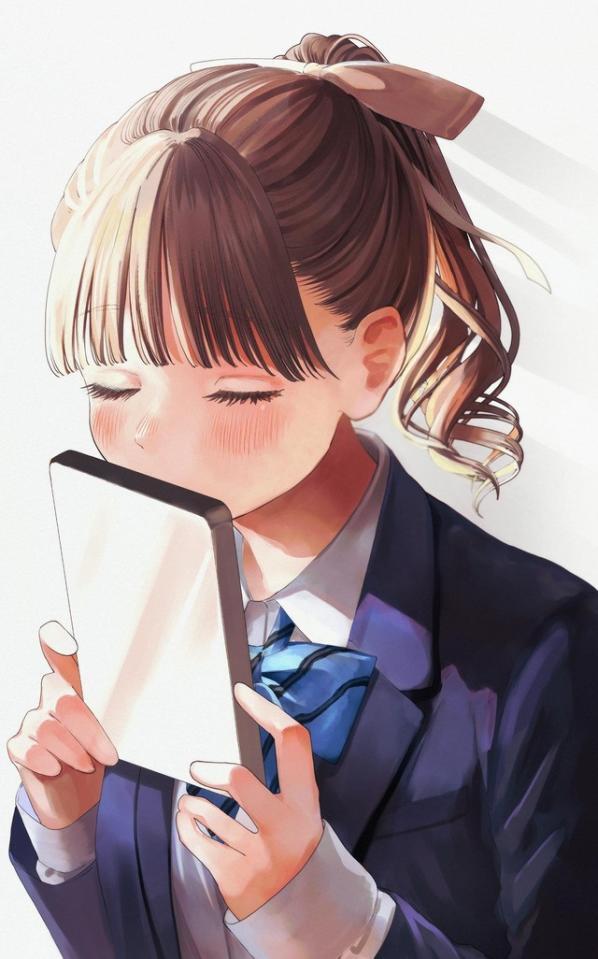 好きな人に貸すDVDにキスをする次女の「真夏」（小形朱嶺さんの提供）