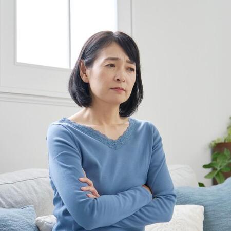 「息子が200万円の借金…私が返すわ」その母の決断に“贈与税”の壁　連帯保証で生じた負債を肩代わり→まさかの課税対象に？【税理士が解説】