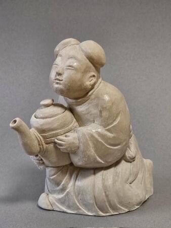 「ダイソーのオーブン粘土で作った」作品が「東洋陶磁美術館にありそう」と話題に「弘法筆を選ばず」