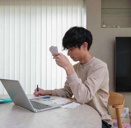 FXで大損＝「確定申告は不要」と思ってない？　損した年こそ申告すべき理由　知らぬ間に節税のチャンスを逃していた話【税理士が解説】