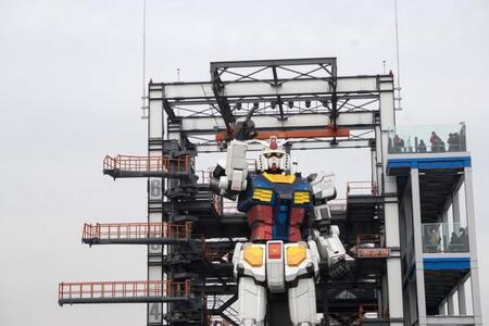 小3息子が見よう見まねで作ったレゴガンダム「ちゃんとカトキ立ち」「すごいクオリティ！」