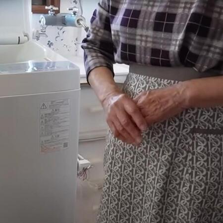 83歳の“元気ばあちゃん”が教える「洗濯ルーティン」　干す前に叩いてシワを伸ばし、手アイロンも…数々の工夫に「真似したい！」の声