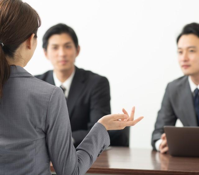 履歴書の空白期間を転職活動で不利になる？　※画像はイメージです（naka/stock.adobe.com）