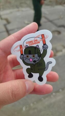 自衛隊のLCAC部隊で遭遇…お前、「現場猫」だろ! 「この『COME ON』は信じちゃダメなヤツ」「ヨシ!(ヨシじゃない)」と反響