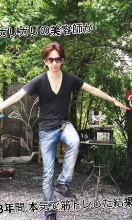 息子のために強くなりたかった 「ガリガリだな」と言われたパパが3年筋トレ…いまや「父ちゃんムキムキでカッコイイ」