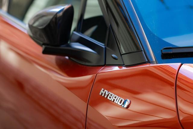 ハイブリッド車のおすすめ車種は？　※画像はイメージです（Ruslan/stock.adobe.com）