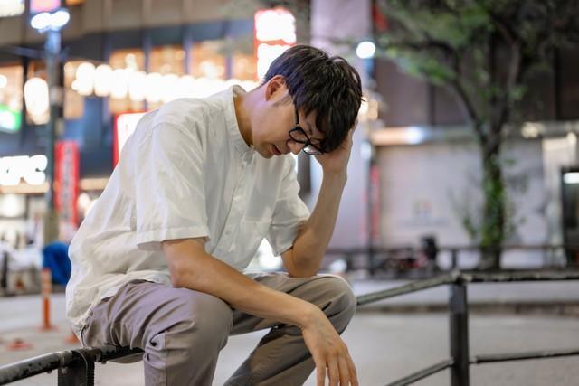 30代男性の約4割が交際経験ゼロ！？　※画像はイメージです（Peak River/stock.adobe.com）