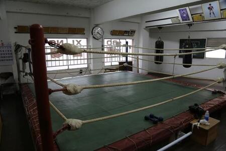 30年前の状態を保存している神戸拳闘会のリング