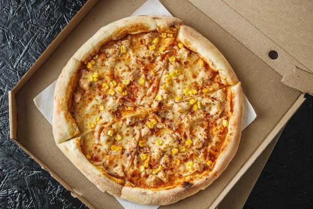 「巨大なピザ箱の捨て方」をドミノ・ピザ公式が伝授※画像はイメージです（Narsil/stock.adobe.com）