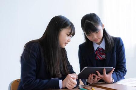 高校生が考える今後の人生に役立ちそうな教科は？　※画像はイメージです（arc image gallery/stock.adobe.com）