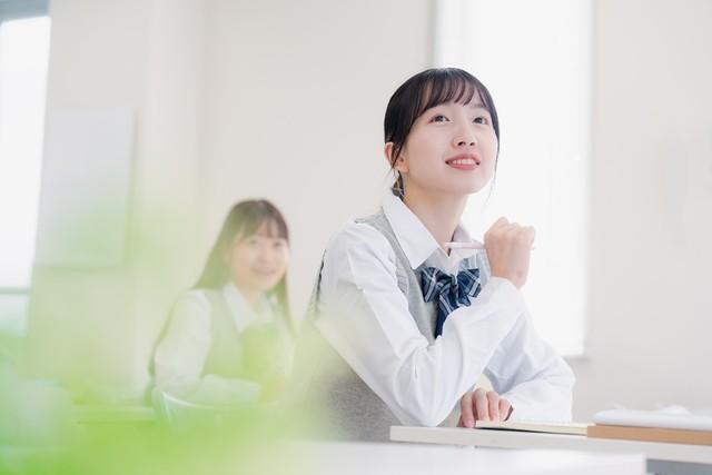 「カッコいいと思う大人の特徴」1位は「マナーがしっかりしている」※画像はイメージです（buritora/stock.adobe.com/）