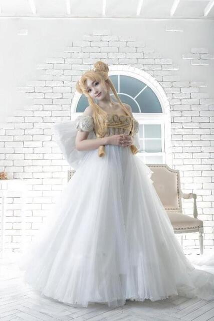 1着で10キロ超…セーラームーン“セレニティドレス”を手作りで再現「素敵