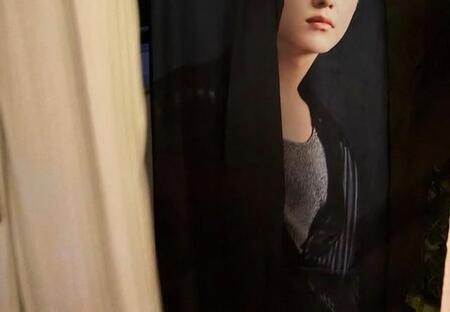 「ベランダに人がいる？！」夫が悲鳴をあげた理由は…娘の大切な“推しタオル”　「これは怖いwww」「リアルすぎる」