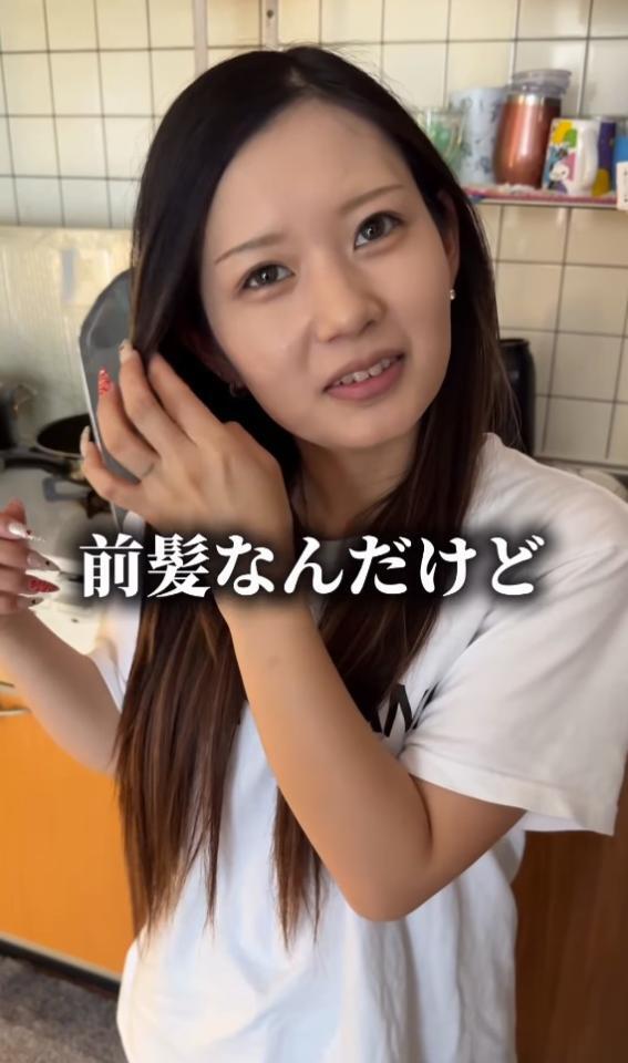 以前は前髪を伸ばしておでこを出していた妻／ソラサク家族さん（@sorasaku_main）提供