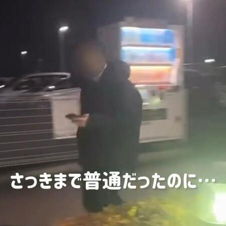 クールに下校していた高1男子、母の車を見つけた瞬間に踊り出す! 思春期男子が見せた“おうちモード”全開の豹変にSNS大反響