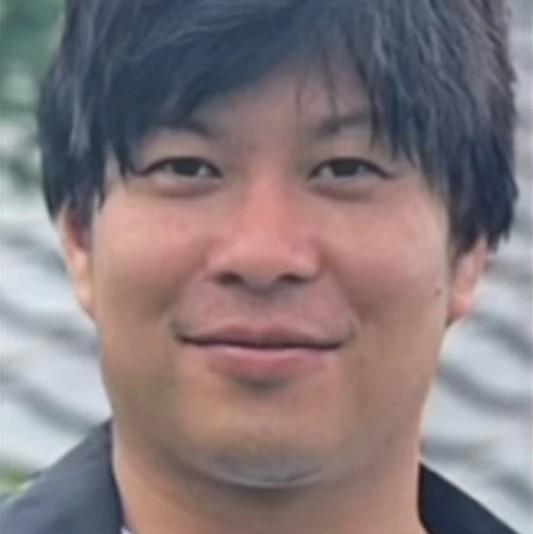 76キロ「このままじゃダメだ」と思った男性は…／kenkojiさん（@kenkoji_fit）提供