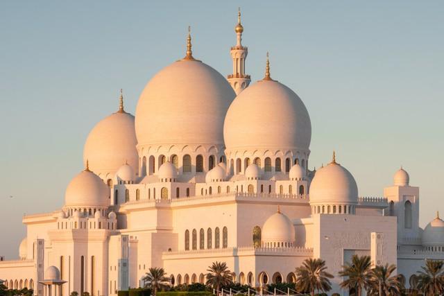 アラブ諸国などで見られるモスク※画像はイメージです（Mazur Travel/stock.adobe.com）