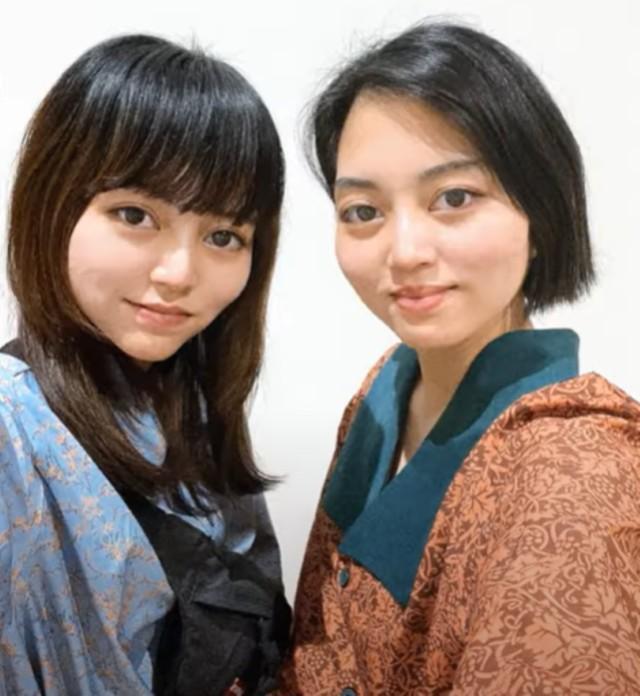 成長した双子姉妹、今はモデルの夢に向けて奮闘中／長嶺姉妹さん（@sakahika）提供