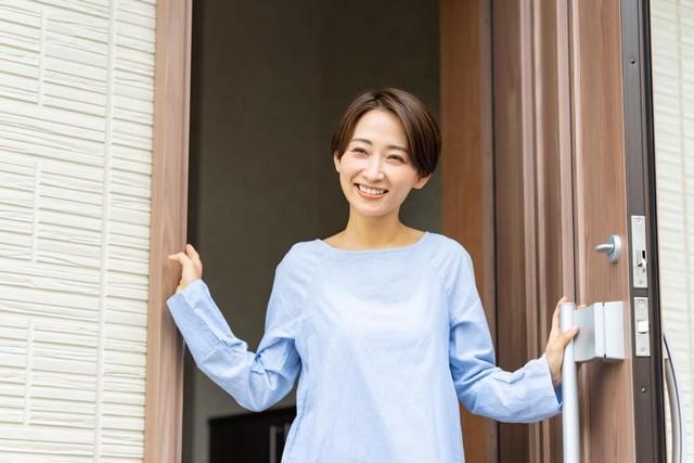 夫と息子が義実家へ…　※画像はイメージです（naka/stock.adobe.com）