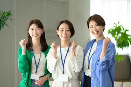 「自分に自信がある人」10年前と比べて今は? 男性が減少、女性が増加した年代は?