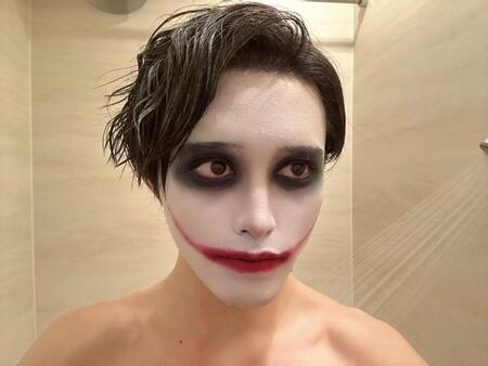 男性アイドルが、仮装で白塗りしたら……「ガチで落ちない」　呆然とした姿に、アドバイス続々