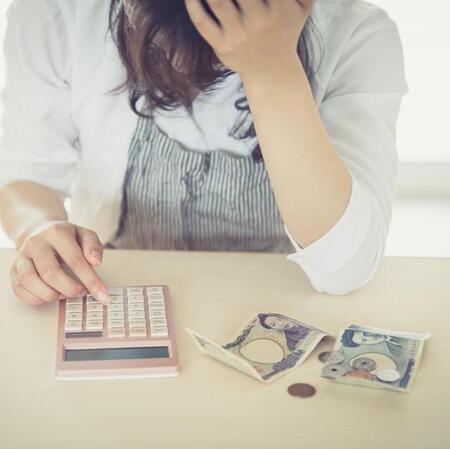 生活保護費が月500円加算……シングルマザー世帯に朗報? そもそも本当に助けになるのか【ファイナンシャルプランナーが解説】