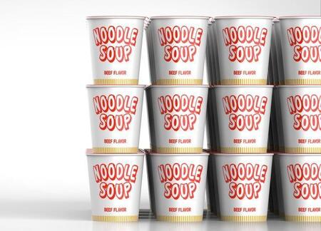 カップ麺を使って…かんたんに「最強のジャンク炒飯」! 「美味そう」「2食分のカロリーを簡単摂取」