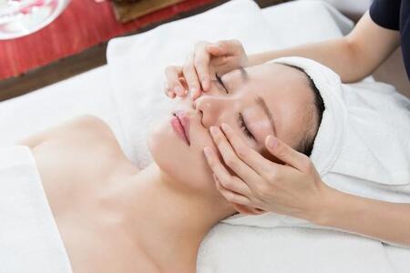 美容医療業界で働いていそうな芸能人といえば 1位は「白衣が似合う」「信頼できそう」な人気女優