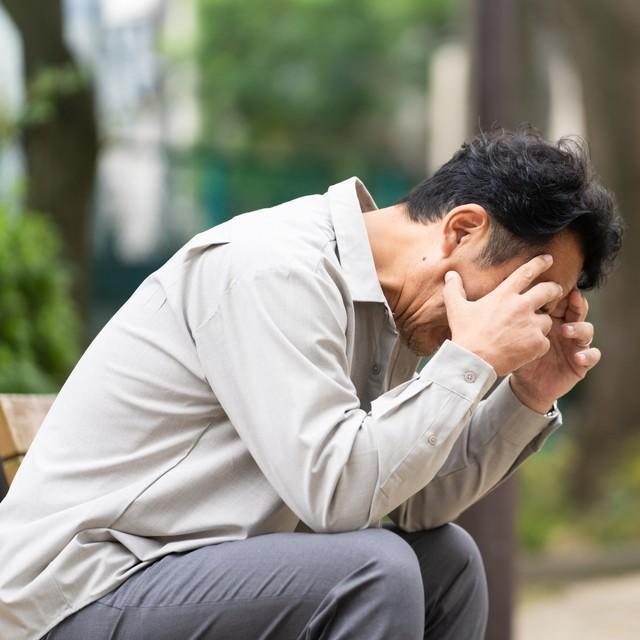 早期退職したものの現実は厳しく…　※画像はイメージです（aijiro/stock.adobe.com）