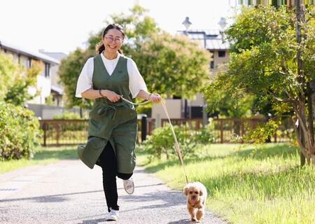 HP模倣され…発覚したペットシッターの無許可営業 →飼い主とシッター結ぶ“マッチング”開発へ、兵庫でクラファン挑戦