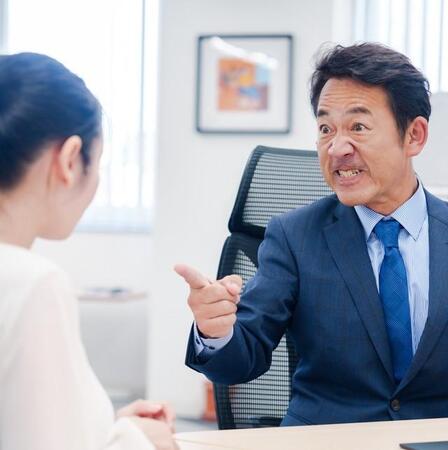 退職を相談しただけで叱責「どうしても辞めたいなら代わりを探せ」　それってパワハラでは……どうすればいいのでしょうか？【社労士が解説】
