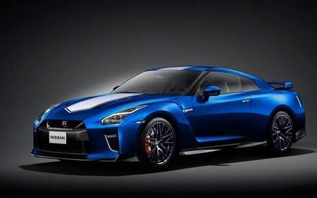 【日産GT-R】生産終了の理由は?「R36」として復活はある? 中古車相場も解説