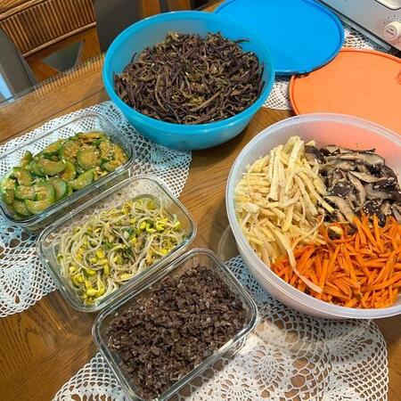 日本人嫁「韓国の家庭料理お願いします!」 韓国人義母「アラッソ」…オモニが作ったガチ韓流メシがすごすぎた