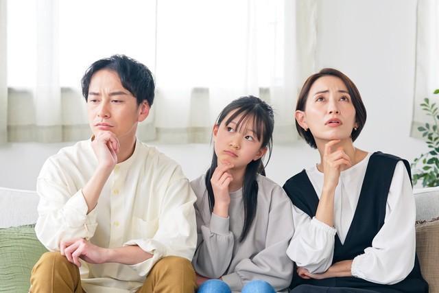 約9割が「授業料以外の費用」に負担を感じている　※画像はイメージです（metamorworks/stock.adobe.com）