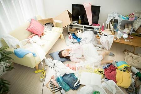 「なんで汚部屋に…」→理由は「片付ける時間と気力がない」が最多 7割が“やりたいけど動けない”状態に