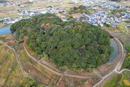 「範囲を指定して古墳を探せ!いくつ見つけられる?」…前方後円墳の痕跡がわかる地図サイトが話題に